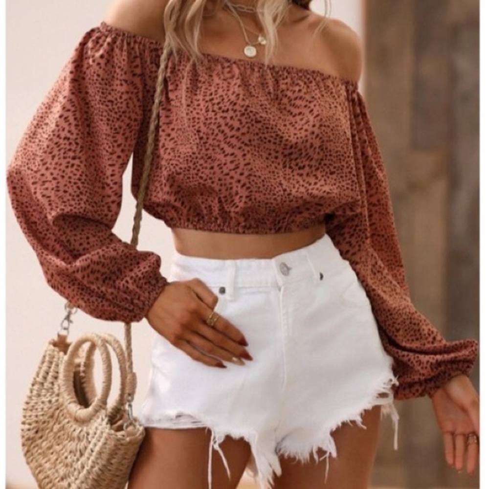 Sheins Women’s All Over Print Off Shoulder Lantern Sleeve Crop Blouse